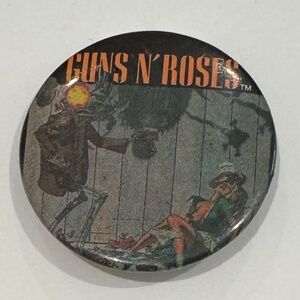 Guns N' Roses - Vintage BANNED ART WORK 1.5 Inch Pin Back Button RARE